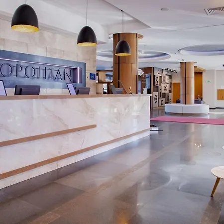 Metropolitan Hotel